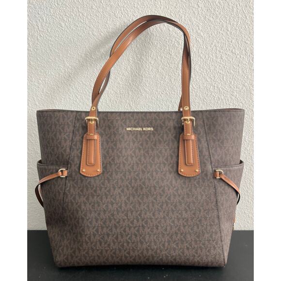 NWT Michael Kors Voyager Tote Bag - Picture 1 of 6